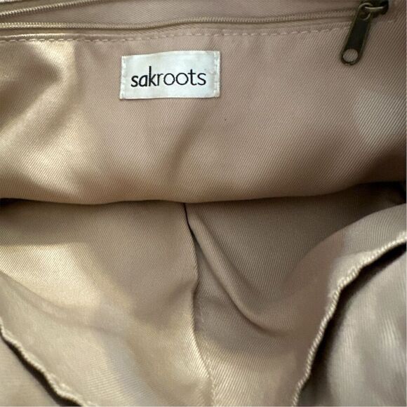 Sakroots Bohemian Crochet Zip Closure Adjustable Crossbody Neutral Tan Blue - Picture 9 of 10